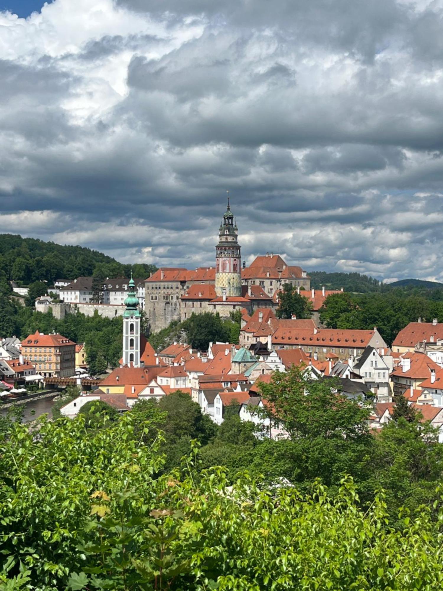 Český Krumlov Travel Hostel מראה חיצוני תמונה