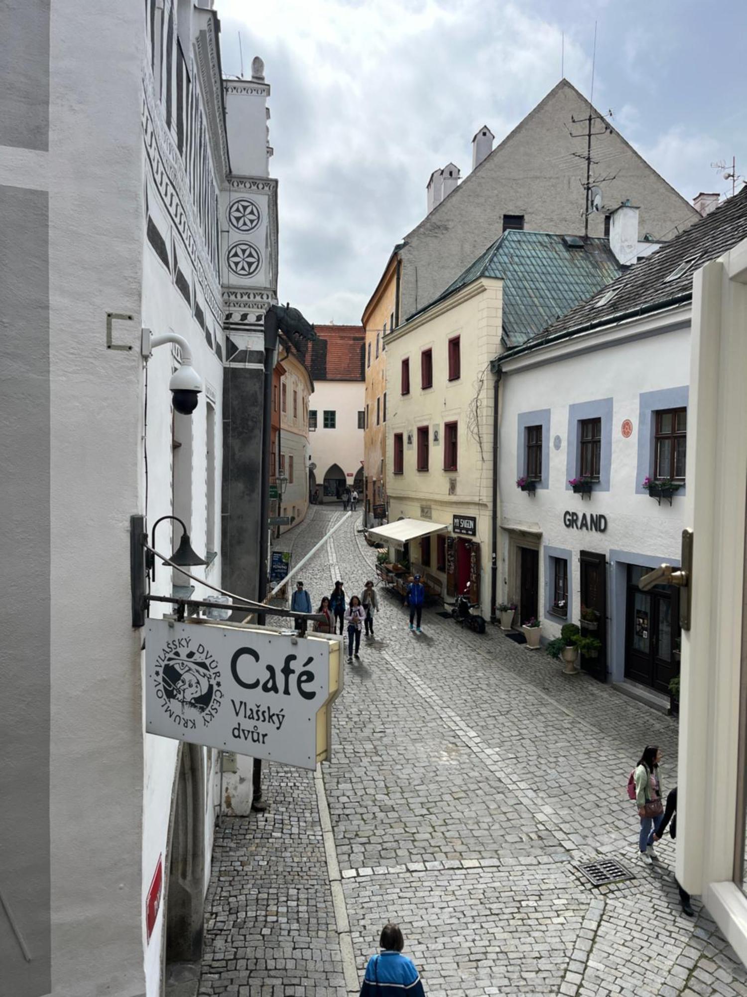 Český Krumlov Travel Hostel מראה חיצוני תמונה