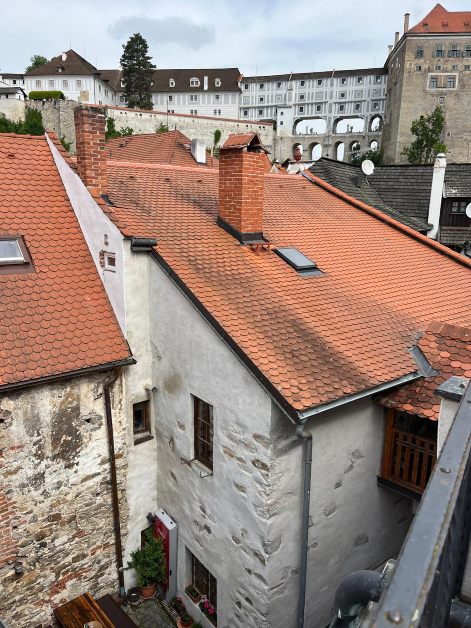 Český Krumlov Travel Hostel מראה חיצוני תמונה