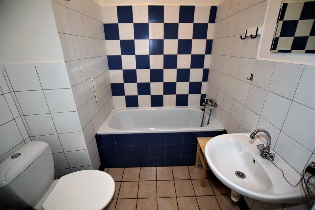 Český Krumlov Travel Hostel מראה חיצוני תמונה
